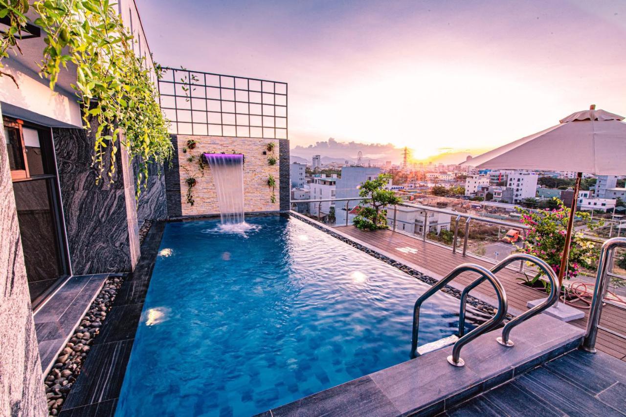 Laurel Danang Apartment Buitenkant foto